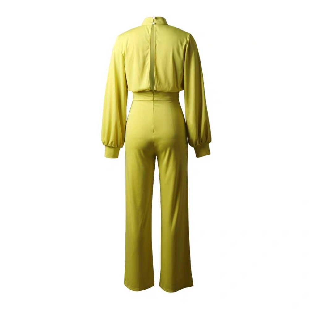 Suit - Picture 3 of 3